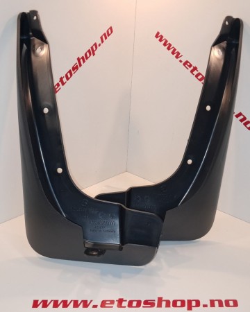 Original skvettlapp Mercedes Vito 447 framme