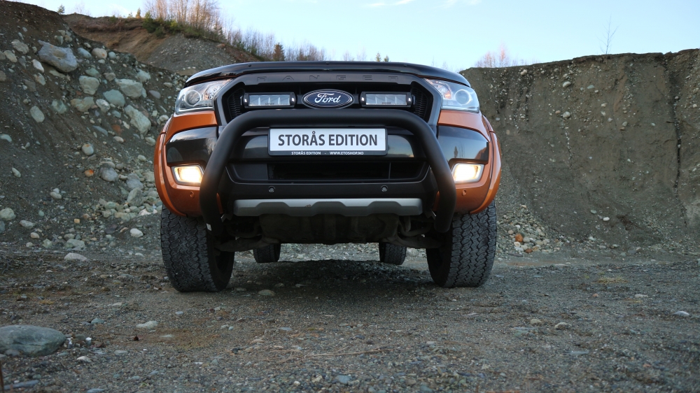 KLEDELIG SORT 76MM BØYLE